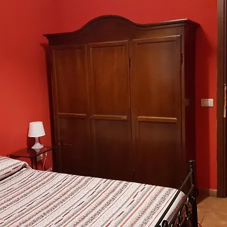 Holiday home Il Vicoletto Brolo
