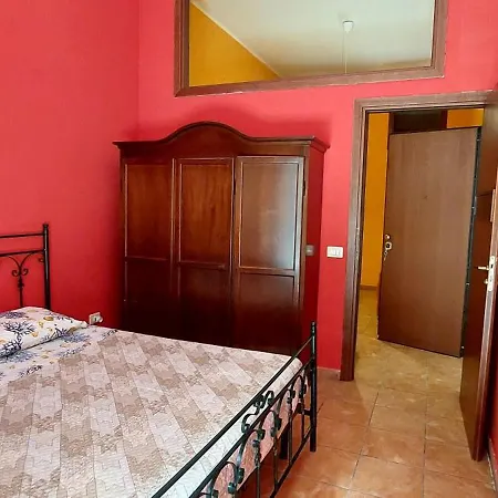 Holiday home Il Vicoletto Brolo